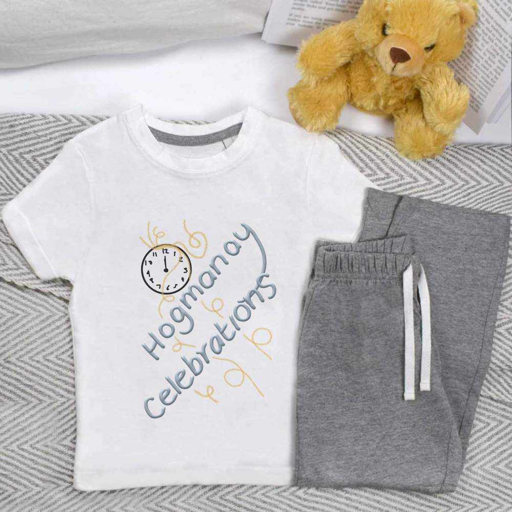 'Hogmanay Scottish New Year' Kids Nightwear / Pyjama Set (KP043659)