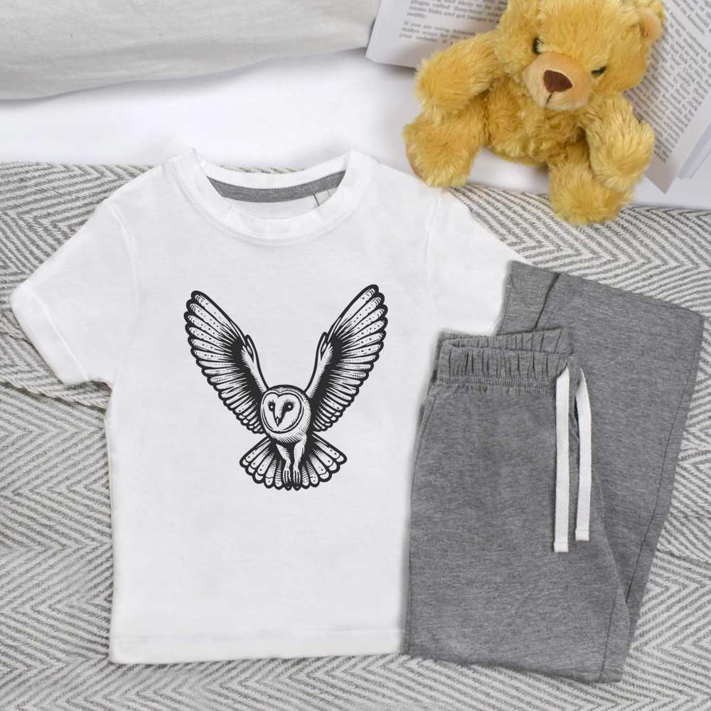 'Flying Barn Owl' Kids Nightwear / Pyjama Set (KP048329)