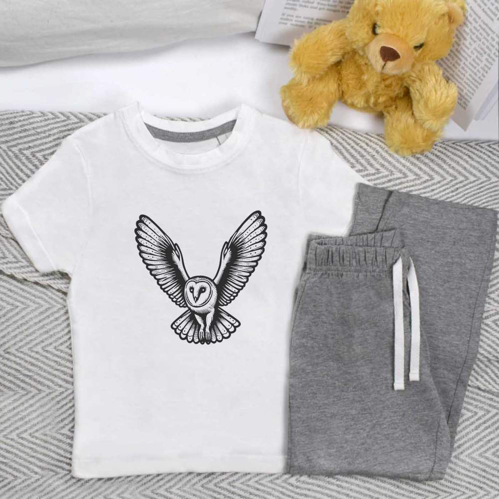 'Flying Barn Owl' Kids Nightwear / Pyjama Set (KP048329)