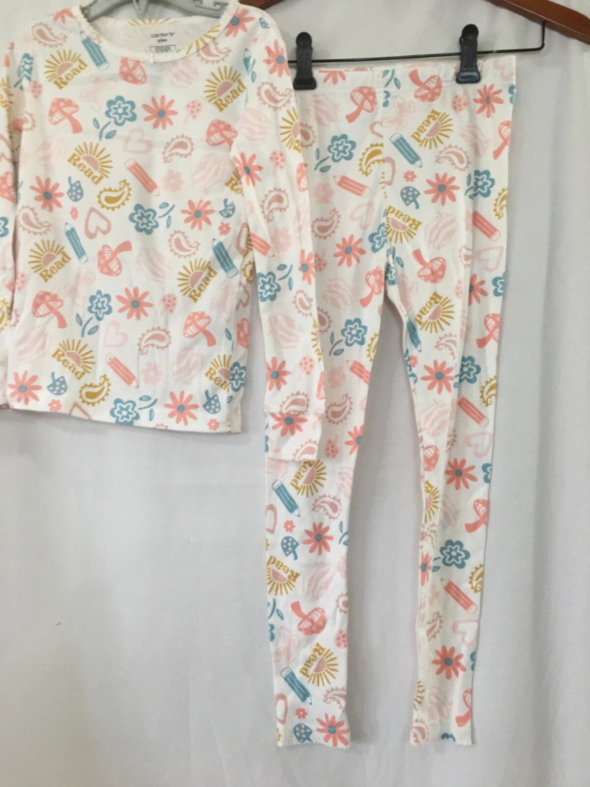 New Carter's Read Heart  Allover Girls Pajama Set Snug fit  Cream many sizes