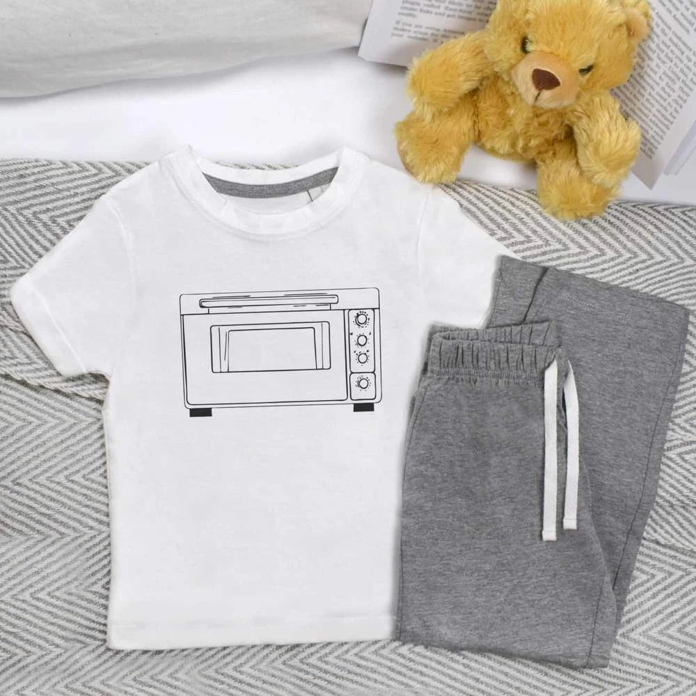 'Closed Oven' Kids Nightwear / Pyjama Set (KP048487)