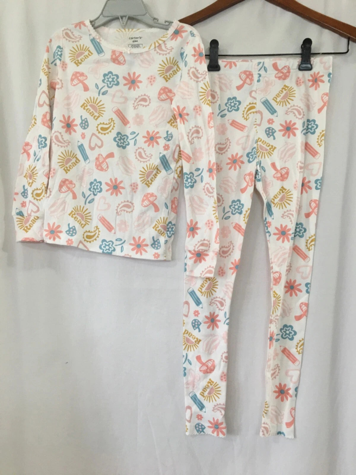 New Carter's Read Heart  Allover Girls Pajama Set Snug fit  Cream many sizes