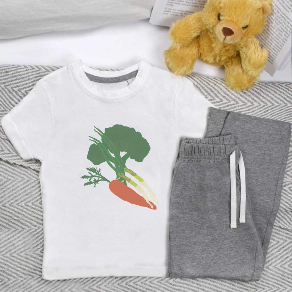 'Broccoli Carrots And Spring onions' Kids Nightwear / Pyjama Set (KP045829)
