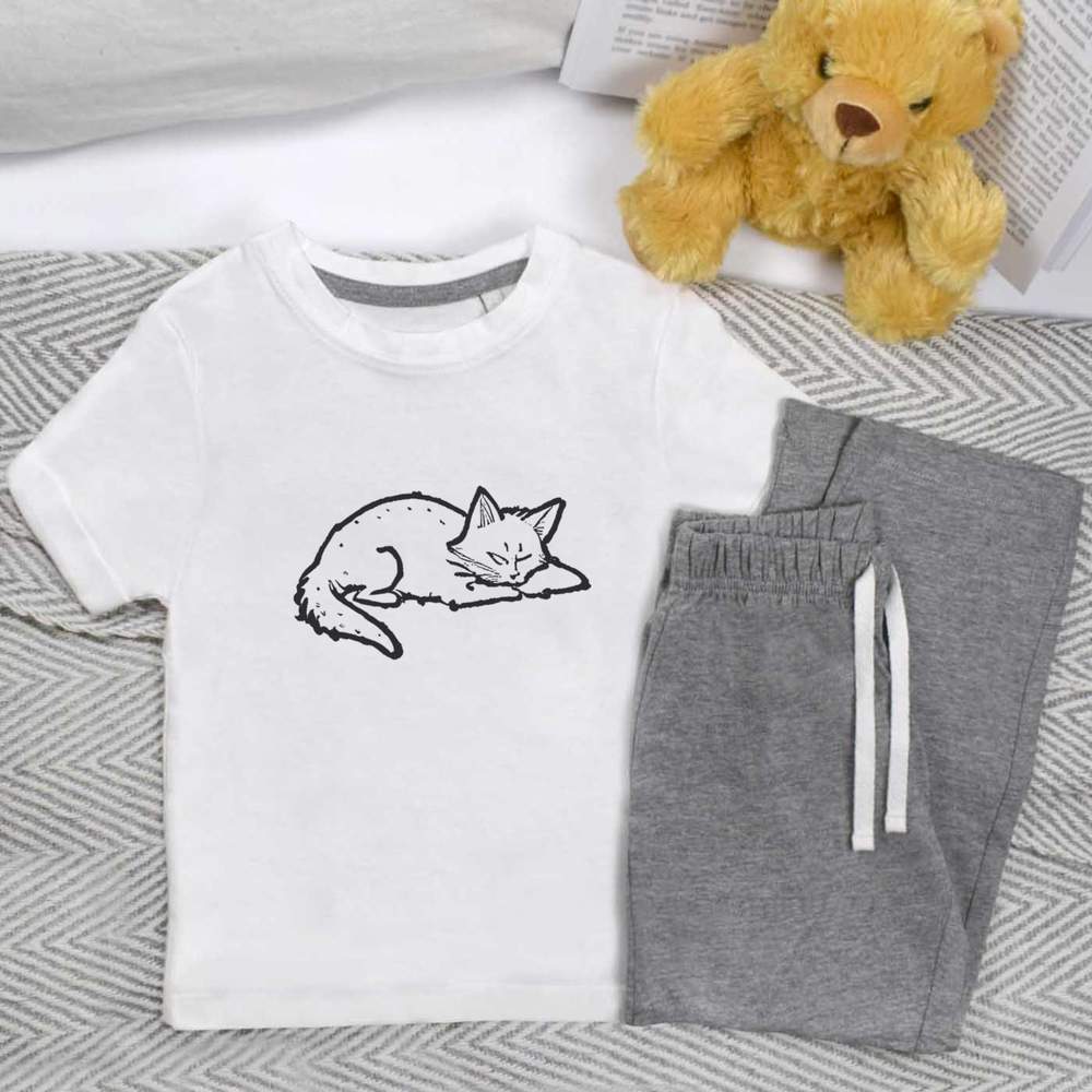 'Pixiebob Cat Sleeping' Kids Nightwear / Pyjama Set (KP046113)