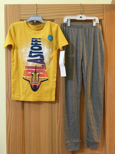 New Carter's Boys SpaceShip Pajama set Mustard Gray Snug Fit Short Sleeve Pants